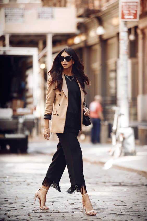 Can You Wear Camel And Black Together: My Best Outfit Ideas 2023