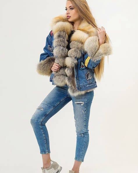 How Do You Wear A Jean Jacket With A Fur Collar 2023