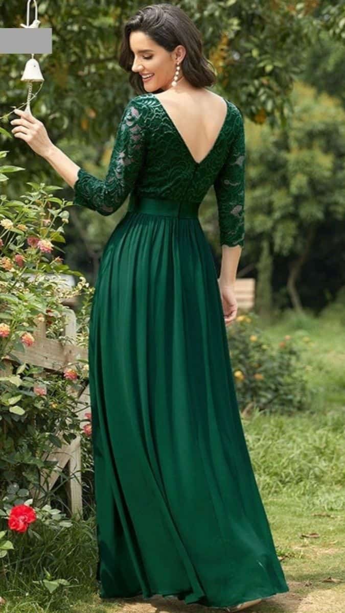 How Do You Accessorize A Hunter Green Dress 2023