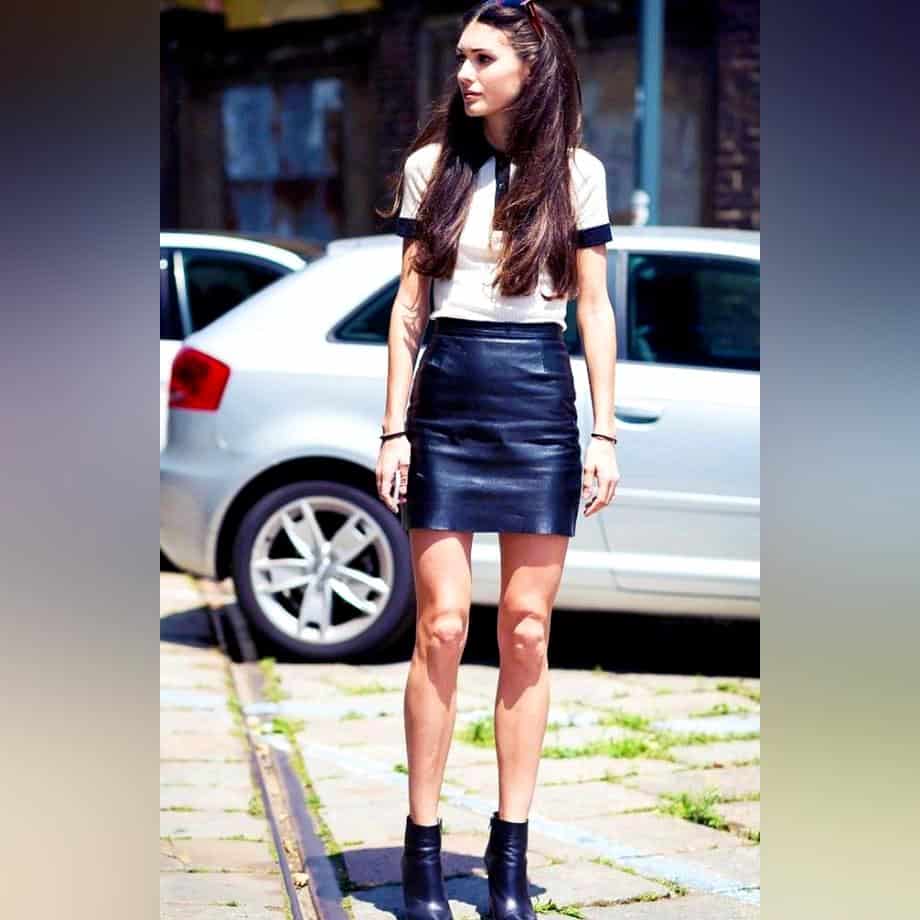 Are Leather Mini Skirts In Fashion 2023