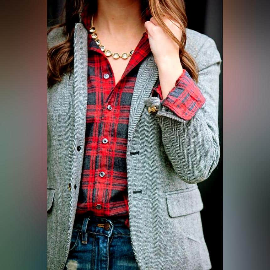 What Can I Wear With A Red Plaid Shirt 2023