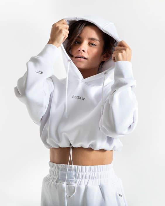 What Can I Wear With A White Cropped Hoodie 2023