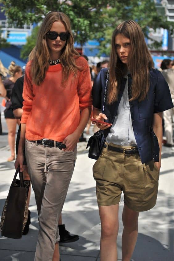 Khaki Shorts Outfit You Should Try Now 2023