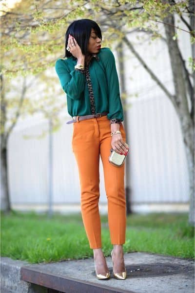 What Looks Good With Orange Pants On Women 2023