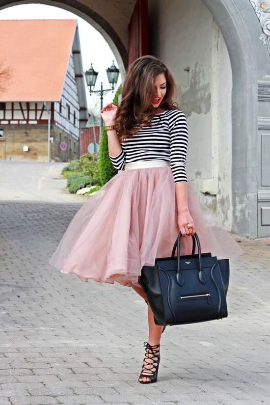 Tops To Wear With Tulle Skirts 2023
